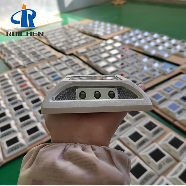 <h3>Wholesale 360 Degree Solar Road road stud reflectors For Airport</h3>
